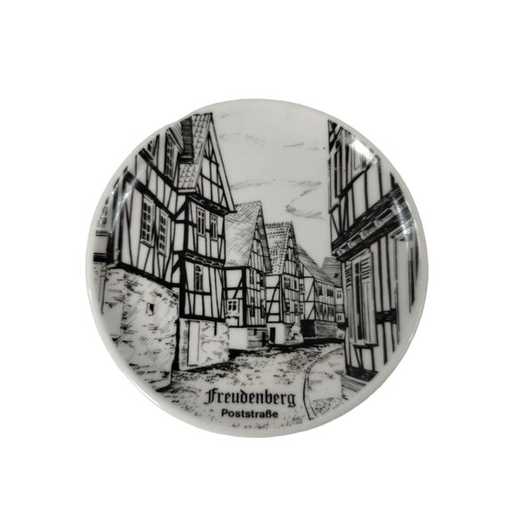 Altenkunstadt Freudenberg West Germany Porcelain Coaster Plate Saucer 4 in Round - Picture 2 of 3